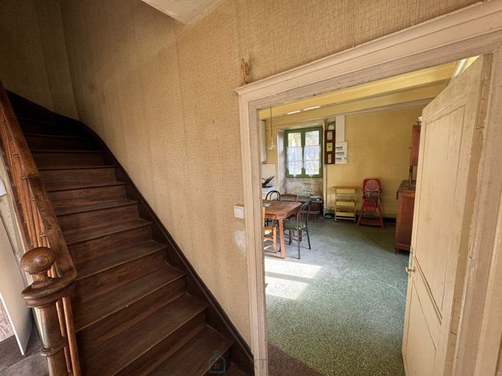 Image No.2-5 Bed Property for sale