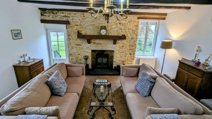 Image No.6-4 Bed Property for sale