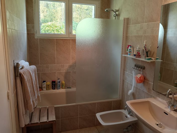 Image No.24-3 Bed House for sale