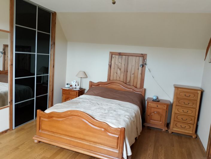 Image No.9-3 Bed House for sale