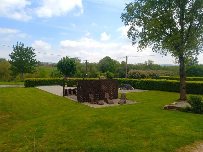 Image No.14-8 Bed Property for sale