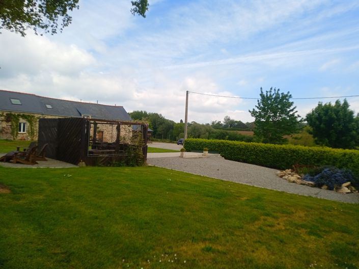 Image No.19-8 Bed Property for sale