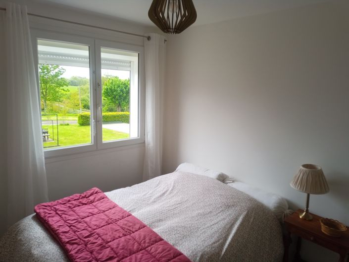 Image No.26-8 Bed Property for sale