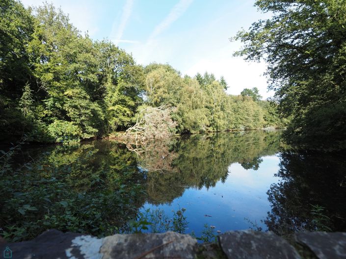 Image No.18-6 Bed Property for sale