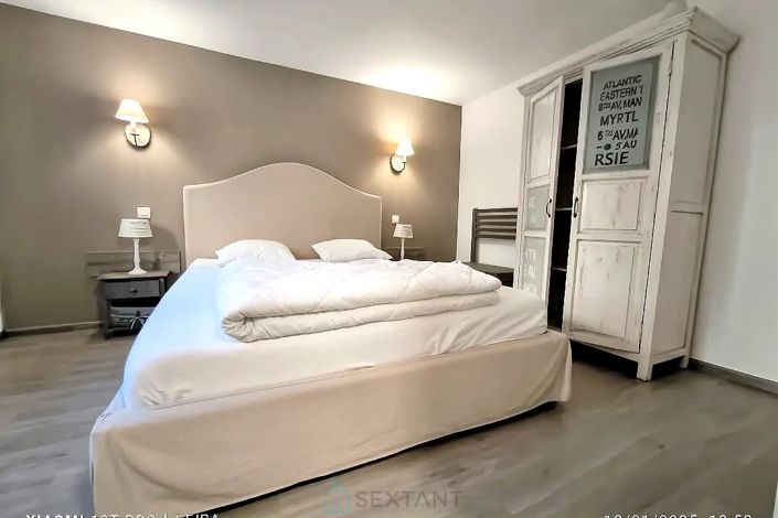 Image No.9-4 Bed Property for sale