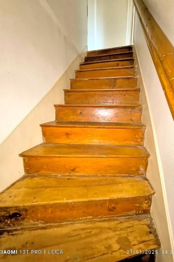 Image No.6-2 Bed Property for sale