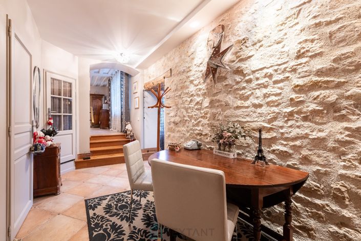 Image No.6-3 Bed Property for sale