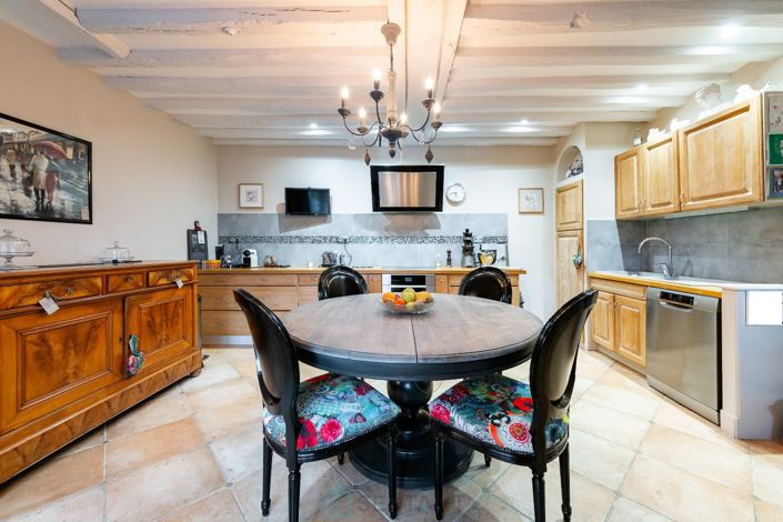 Image No.7-3 Bed Property for sale