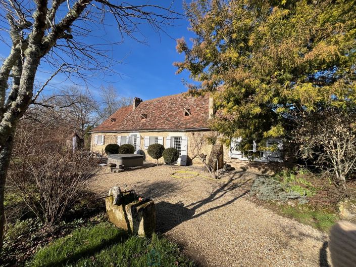 Image No.5-4 Bed Property for sale