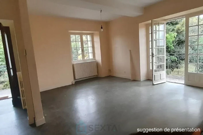 Image No.29-5 Bed Property for sale