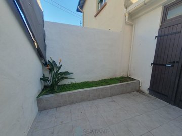 750111641958