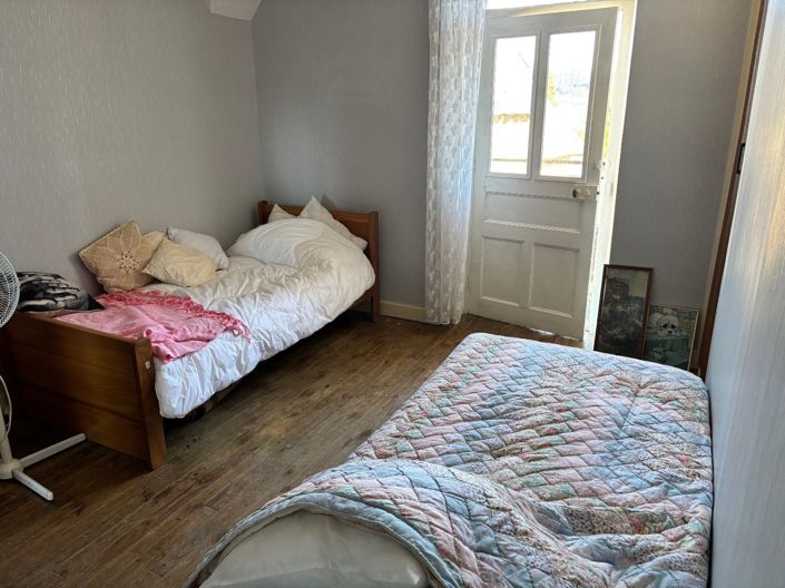 Image No.7-Propriété de 3 chambres à vendre à Chamberet