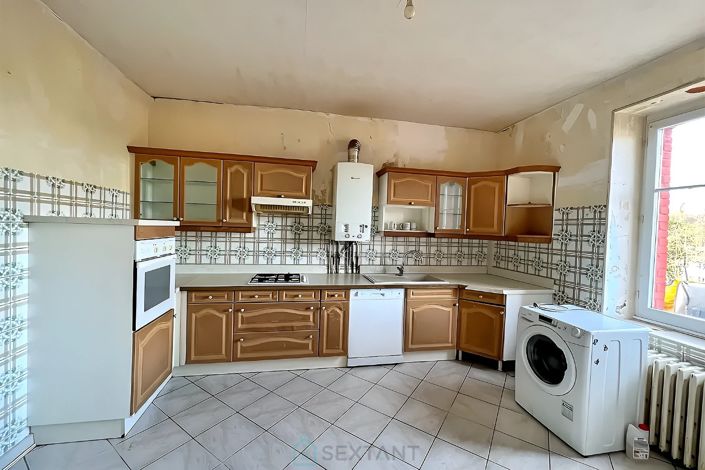 Image No.3-6 Bed House for sale