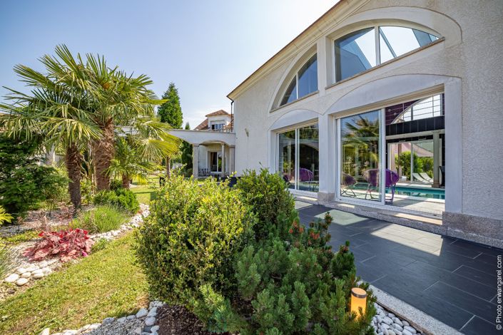 Image No.16-10 Bed Villa for sale