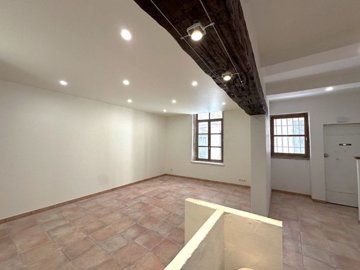 7501116444711