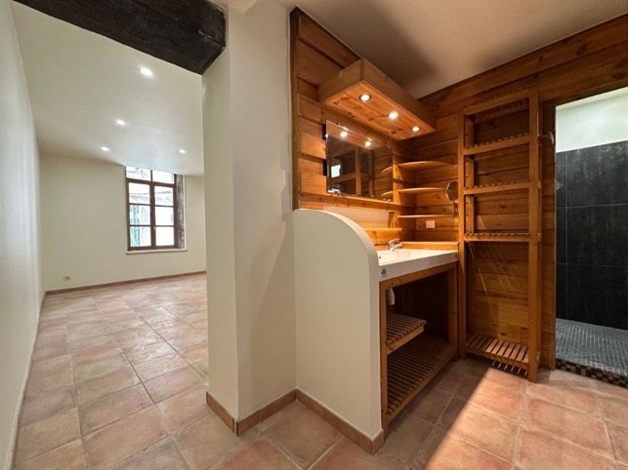 Image No.4-1 Bed Property for sale