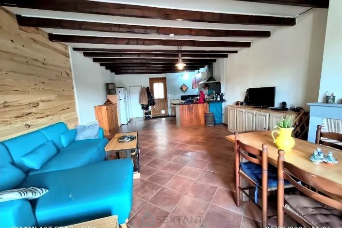 Image No.2-2 Bed Property for sale