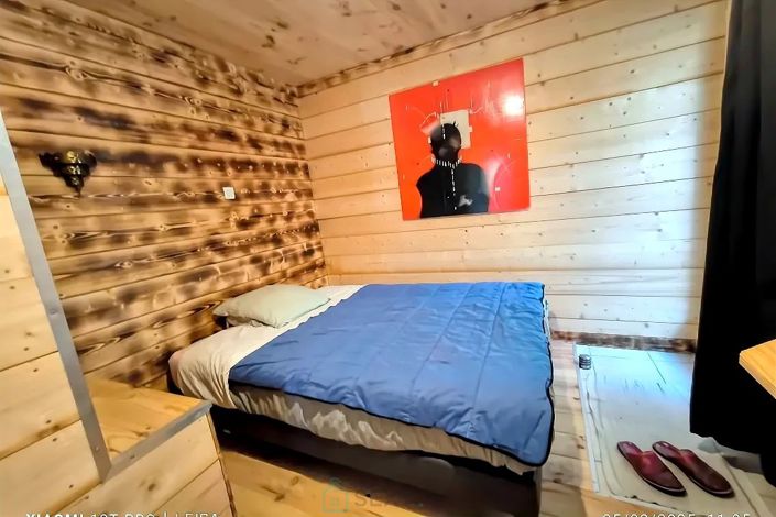 Image No.10-2 Bed Property for sale