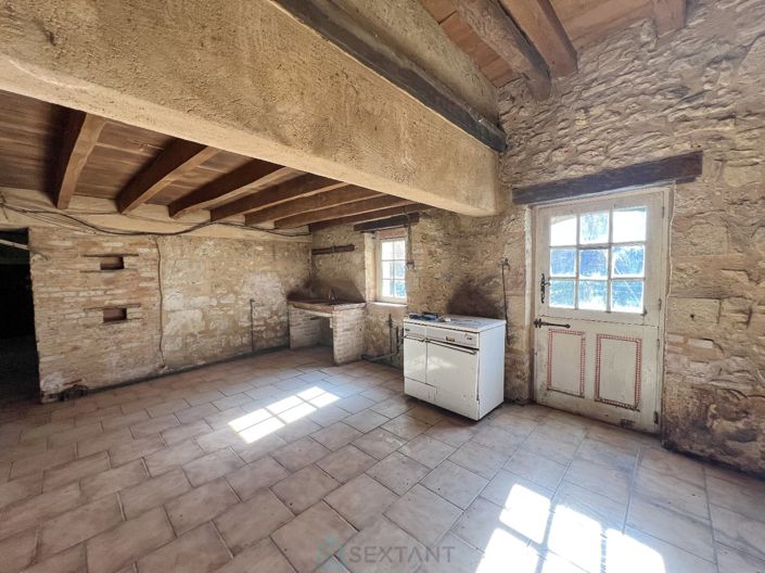 Image No.15-4 Bed Property for sale