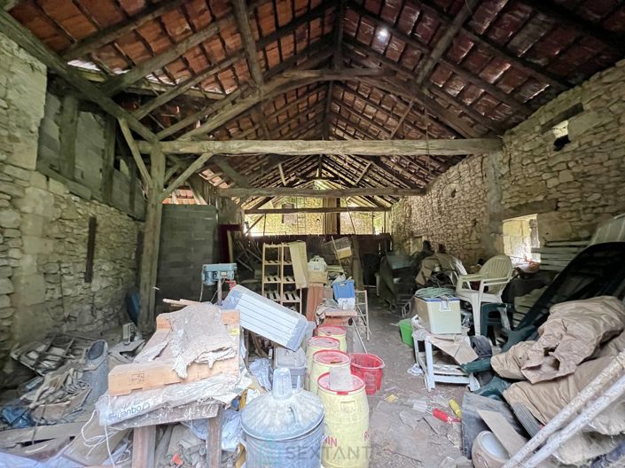 Image No.19-4 Bed Property for sale