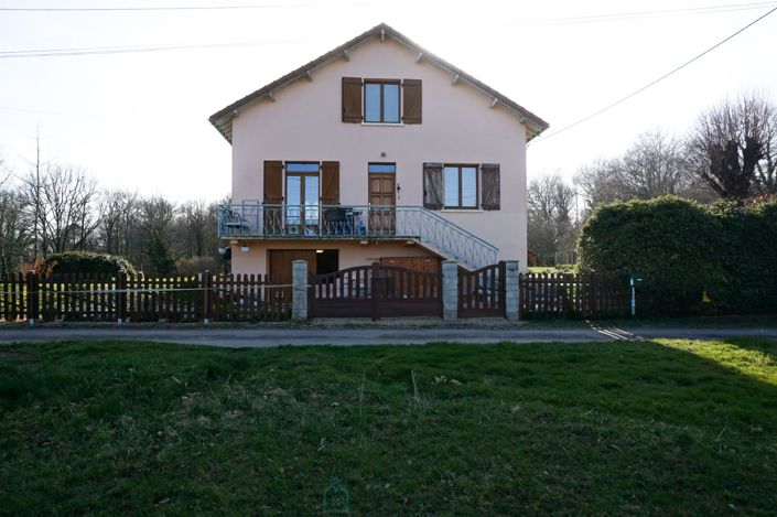 Image No.4-3 Bed Property for sale