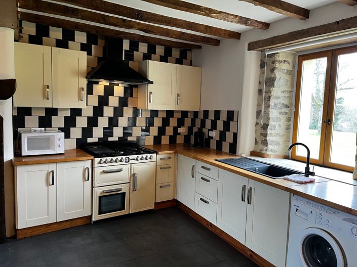 Image No.4-Propriété de 4 chambres à vendre à Domps