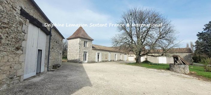 Image No.3-3 Bed Property for sale