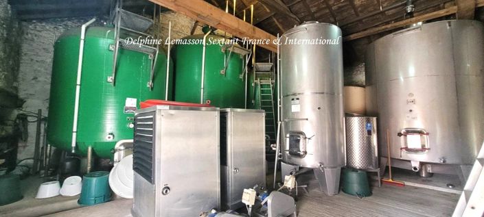 Image No.9-3 Bed Property for sale