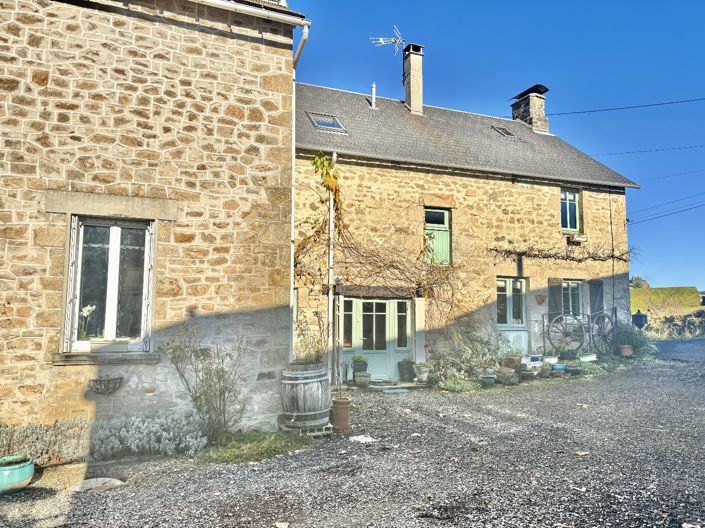 Image No.1-Propriété de 4 chambres à vendre à Treignac
