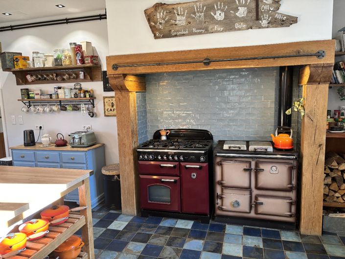 Image No.11-4 Bed Property for sale