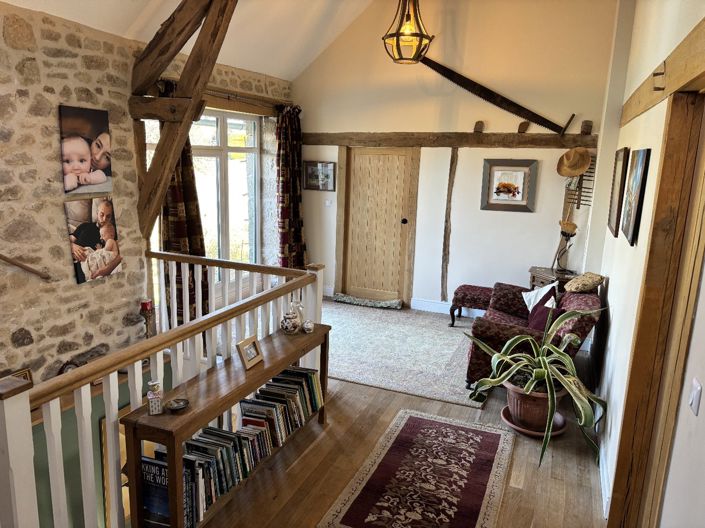 Image No.6-4 Bed Property for sale