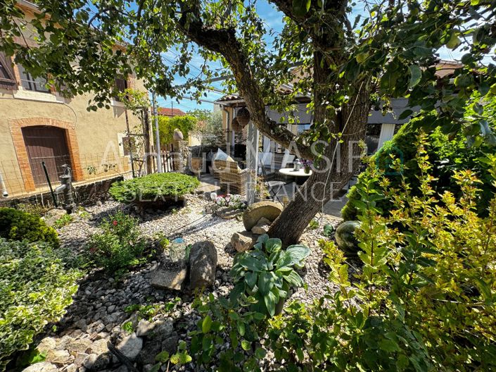 Image No.9-1 Bed Property for sale