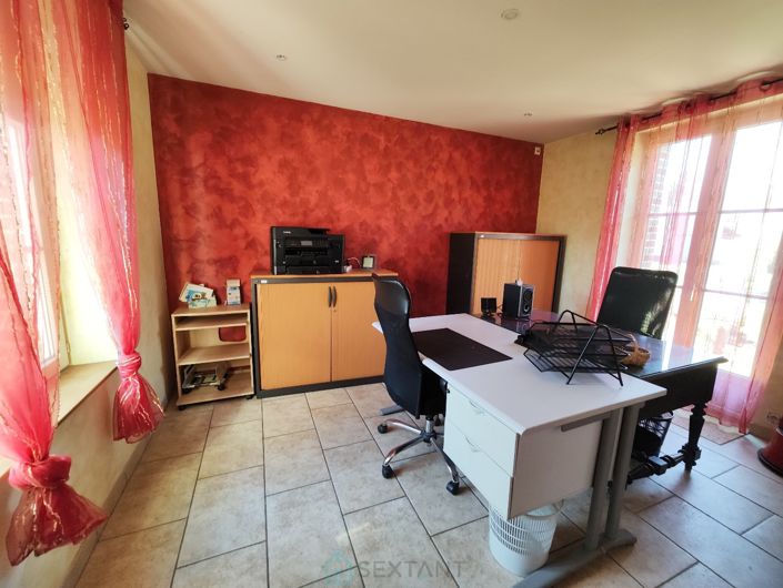 Image No.12-Propriété de 6 chambres à vendre à Orbec