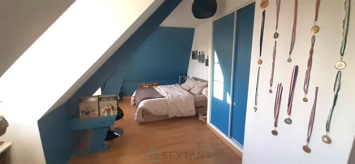 Image No.8-4 Bed Property for sale