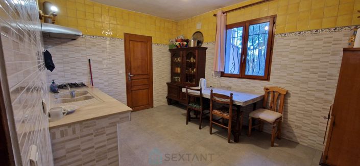 Image No.7-5 Bed Villa for sale