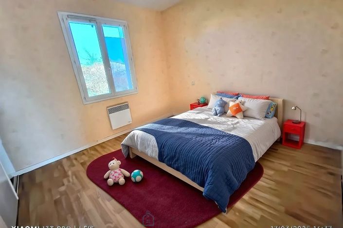 Image No.6-4 Bed Property for sale