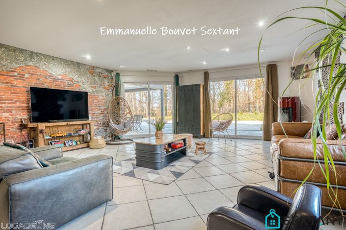 Image No.6-4 Bed Property for sale