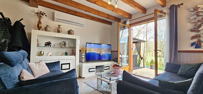 Image No.15-4 Bed Chalet for sale