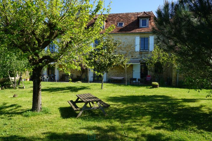 Image No.3-Propriété de 7 chambres à vendre à Excideuil