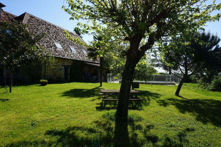 Image No.5-Propriété de 7 chambres à vendre à Excideuil