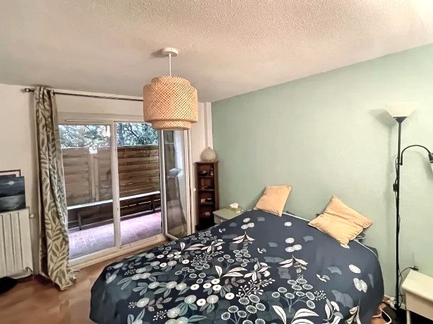 Image No.16-5 Bed House for sale