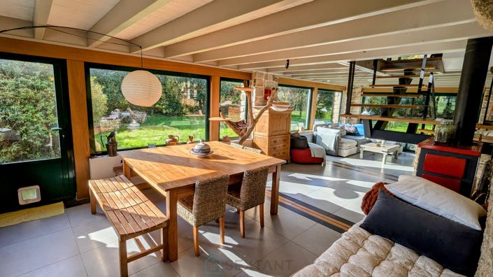 Image No.3-3 Bed Property for sale