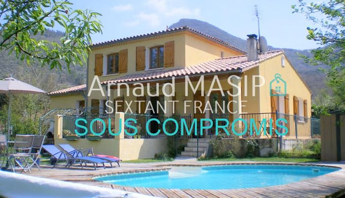 Image No.1-4 Bed House for sale