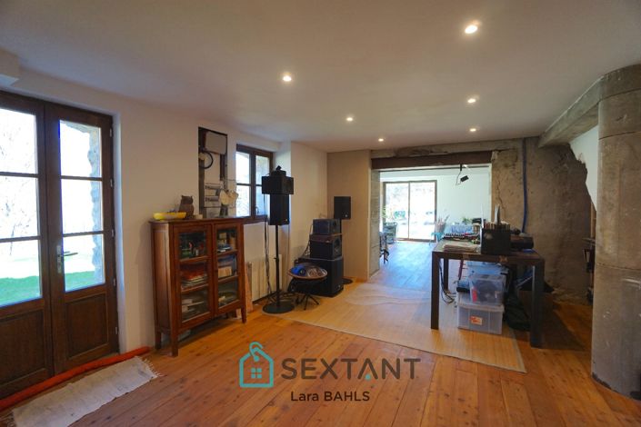 Image No.9-1 Bed Property for sale