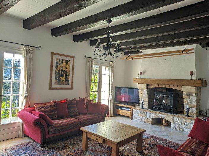 Image No.15-4 Bed House for sale