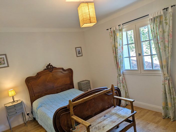 Image No.19-4 Bed House for sale