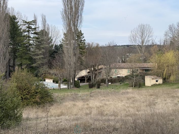 Image No.5-5 Bed Property for sale