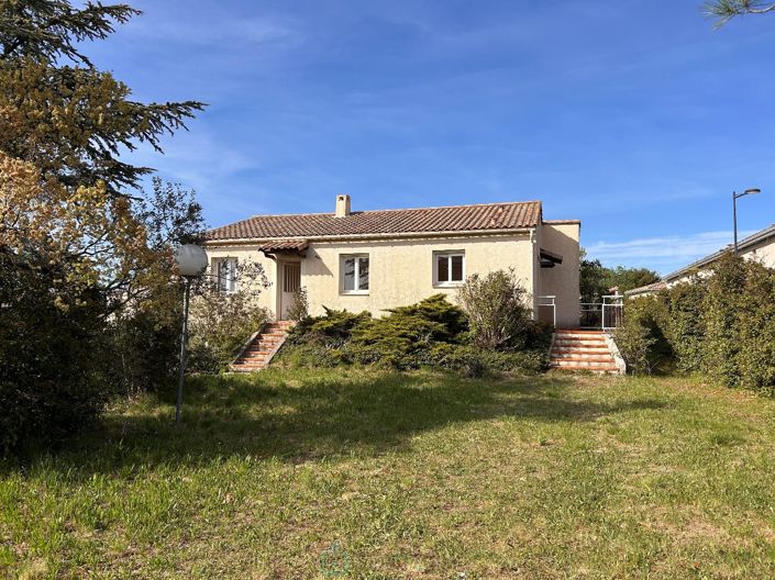 Image No.1-3 Bed Property for sale