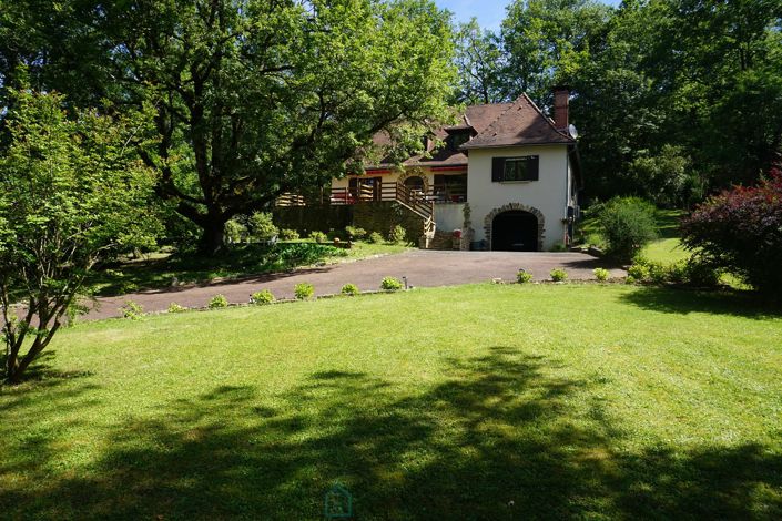 Image No.23-4 Bed Property for sale