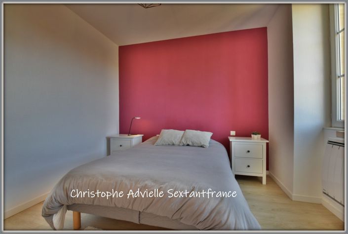 Image No.12-7 Bed Property for sale